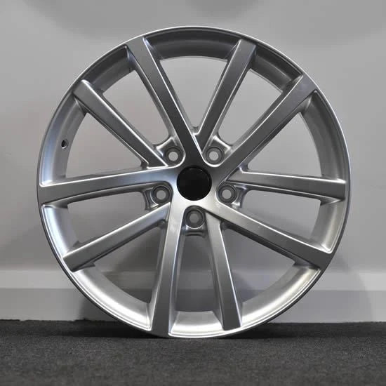 MU3W 18X8 5X112 ET45 SILVER