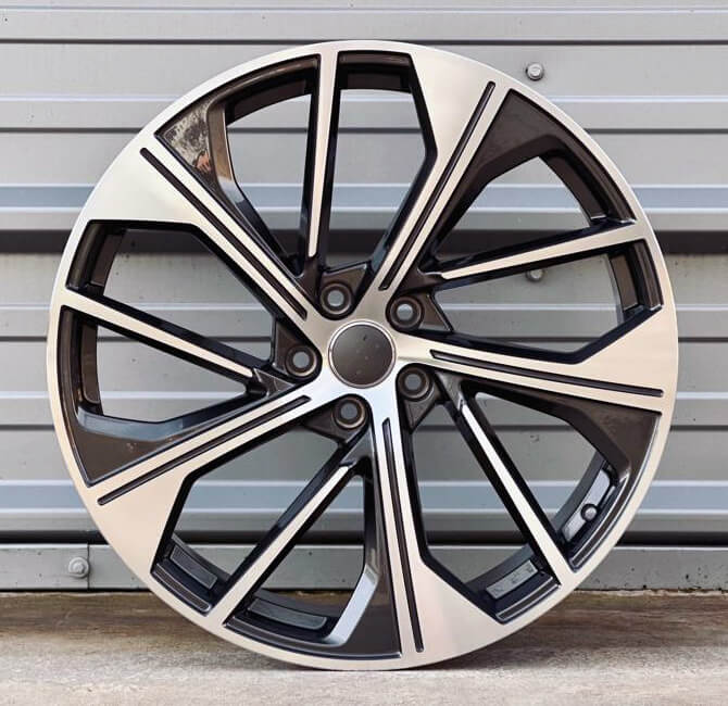 MU33A 21X8.5 5X112 ET30 BLACK MACHINED FACE