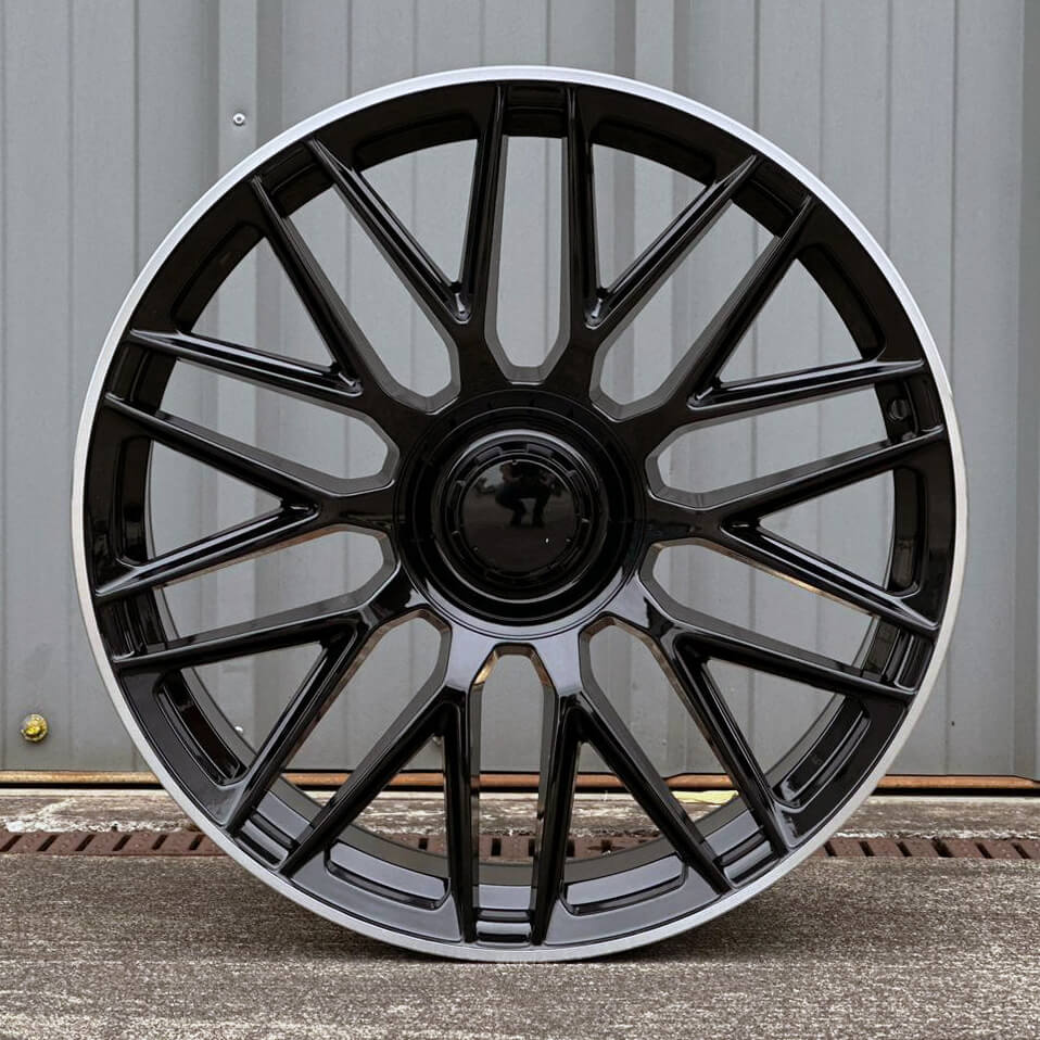 MU01M 19X9.5 5X112 ET45 BLACK POLISHED LIP
