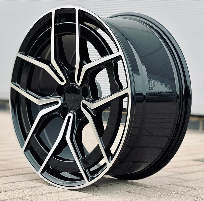 MU22M 19X8 5X112 ET40 BLACK MACHINED FACE