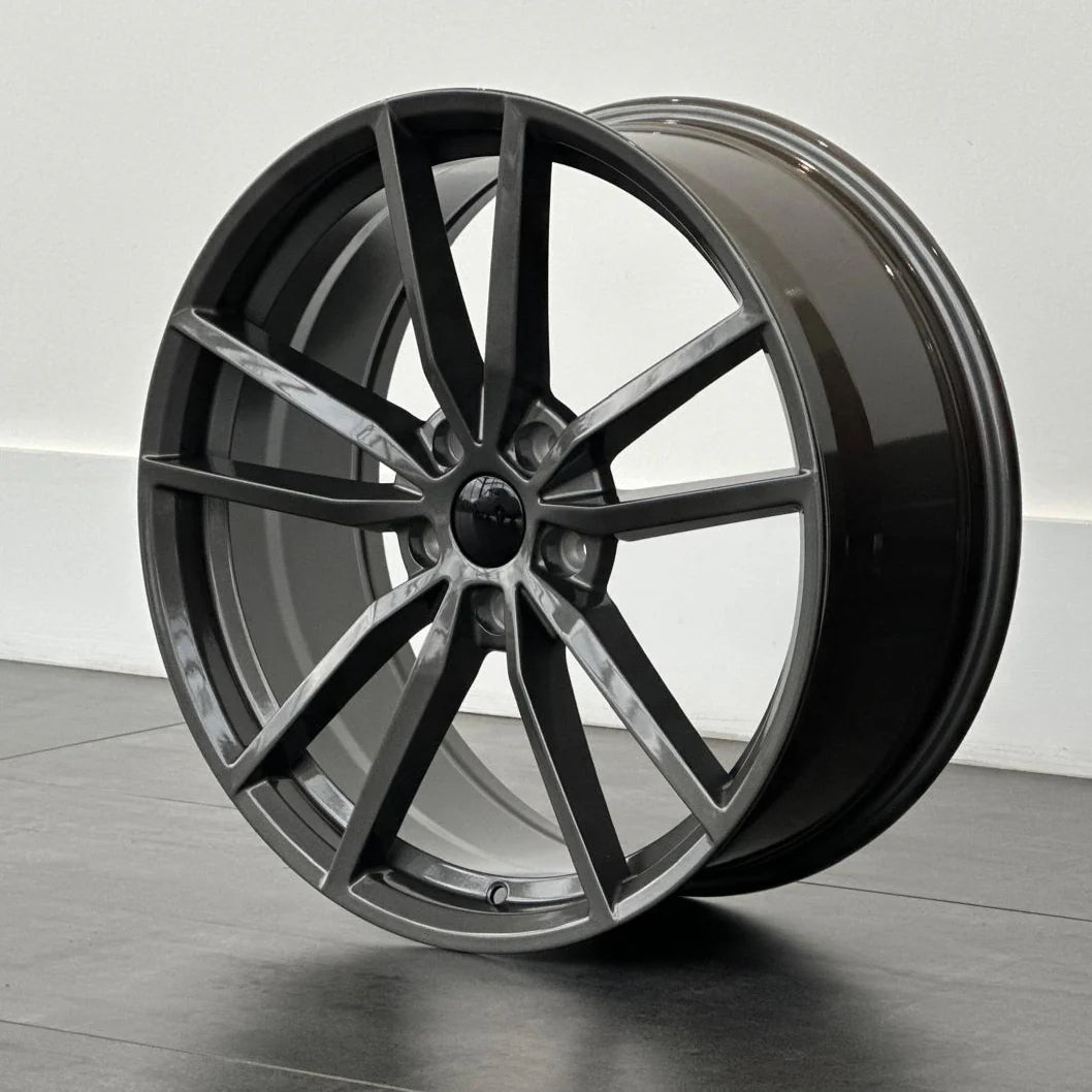 MU4W 18X8 5X112 ET42 GLOSS GUNMETAL