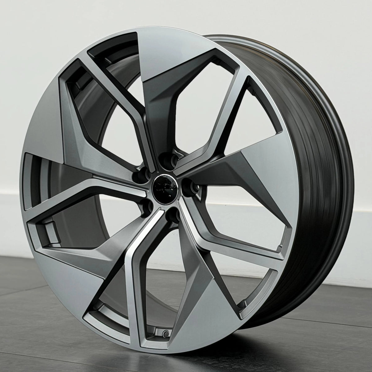 MU20A 22X9.5 5X112 ET25 SATIN GUNMETAL MACHINED FACE