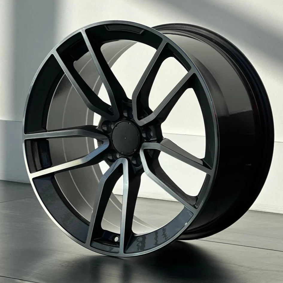 MU10M 19X9.5 5X112 ET47 GUNMETAL MACHINED FACE